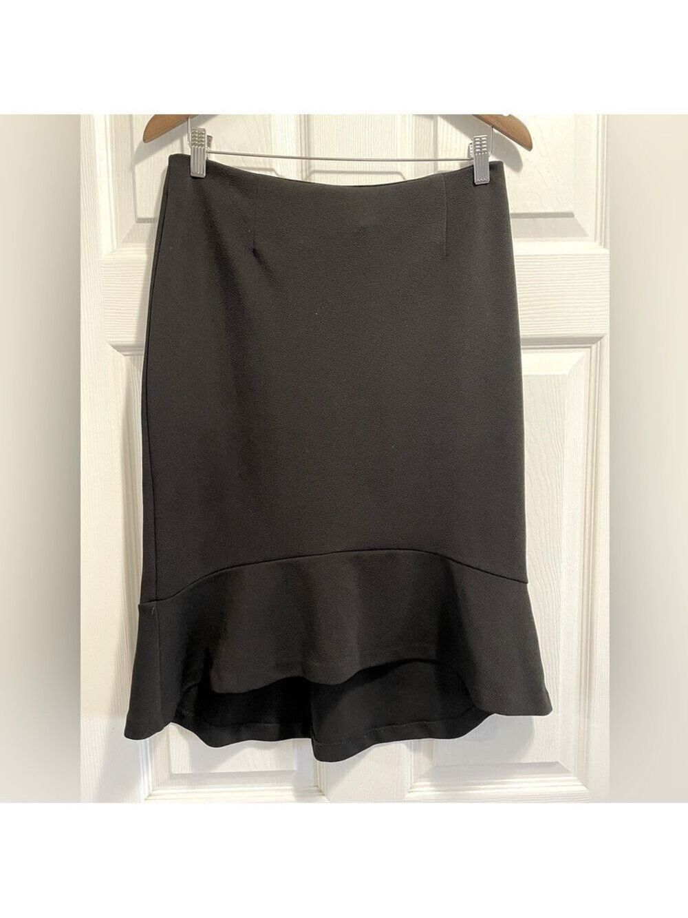 Michael Kors Hi Low black skirt size 8 gold back zip